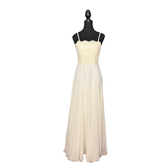Romantic Off White Lace Gown Vintage Maxi Dress for Rehearsal Dinner Bridal - Picture 1 of 9